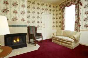 DeSoto House Hotel Room